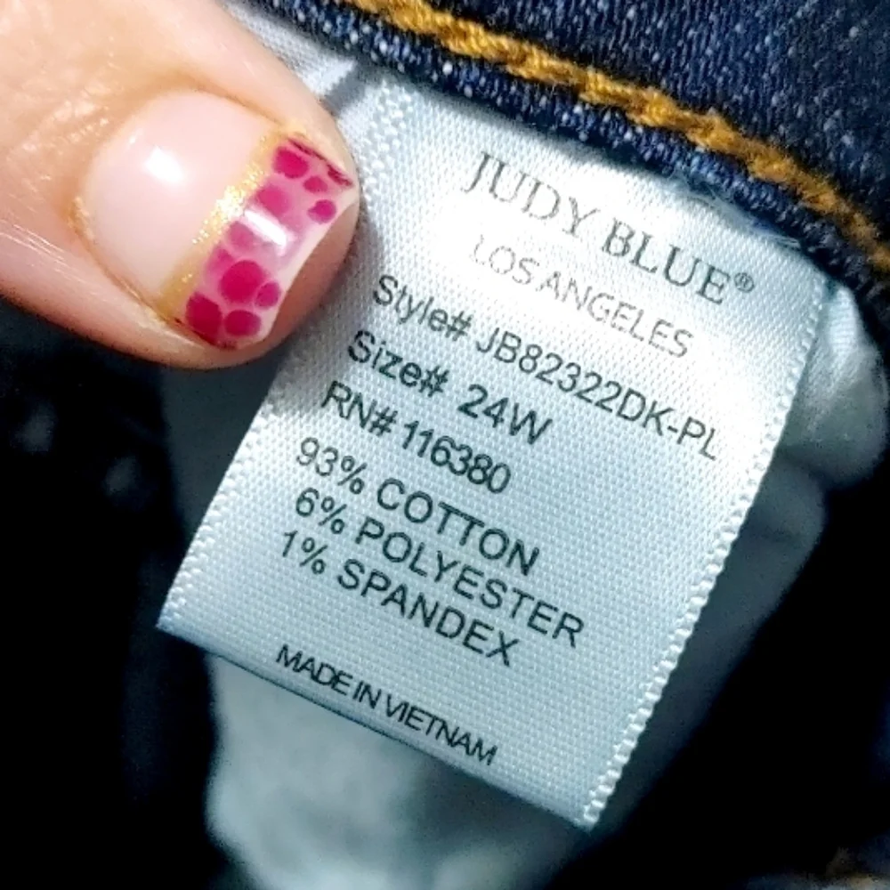 Judy Blue Slim Fit Dark Wash Distressed Ankle Jeans Womens Plus Size 24W